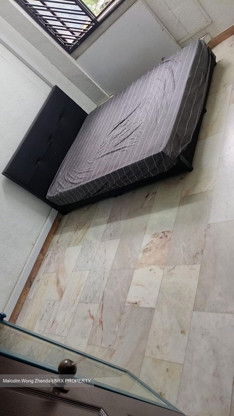 Blk 251 Jurong East Street 24 (Jurong East), HDB 4 Rooms #562931021